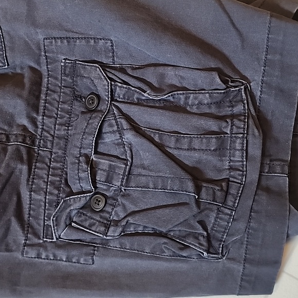 Cargo Shorts - Picture 4 of 9